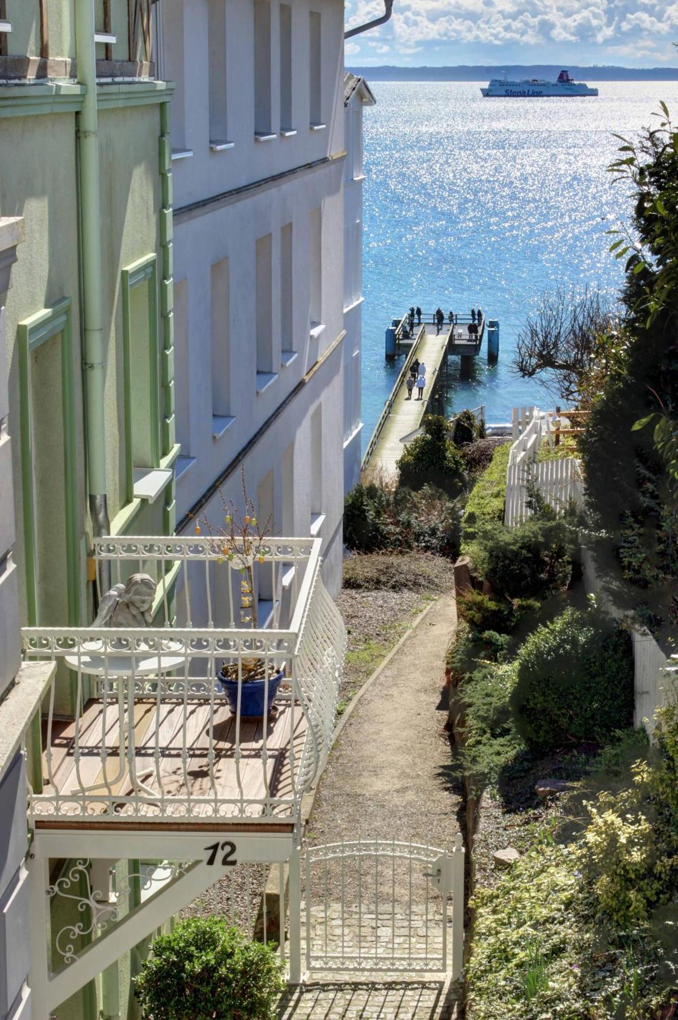 Villa Fernsicht - Wohnung Nr 1 - Mit Meerblick Sassnitz Εξωτερικό φωτογραφία
